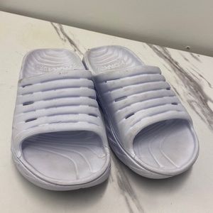 Hoka slides white size 7